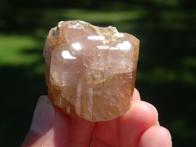モルガナイト結晶原石