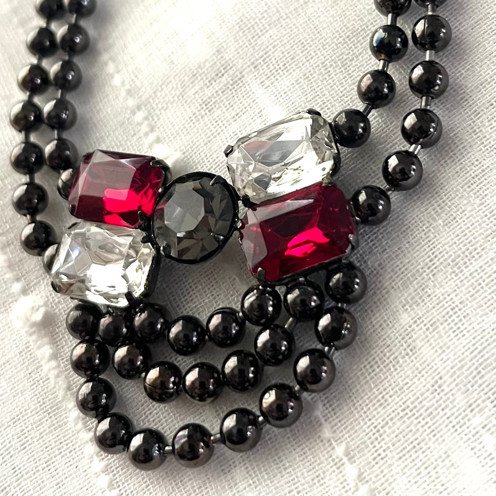 贅沢❣️ミャンマー産天然A貨　黒翡翠　高品質純正真黒、一連黒翡翠ネックレス 贅沢❣️ミャンマー産天然A貨 黒翡翠 高品質純正真黒、一連黒翡翠