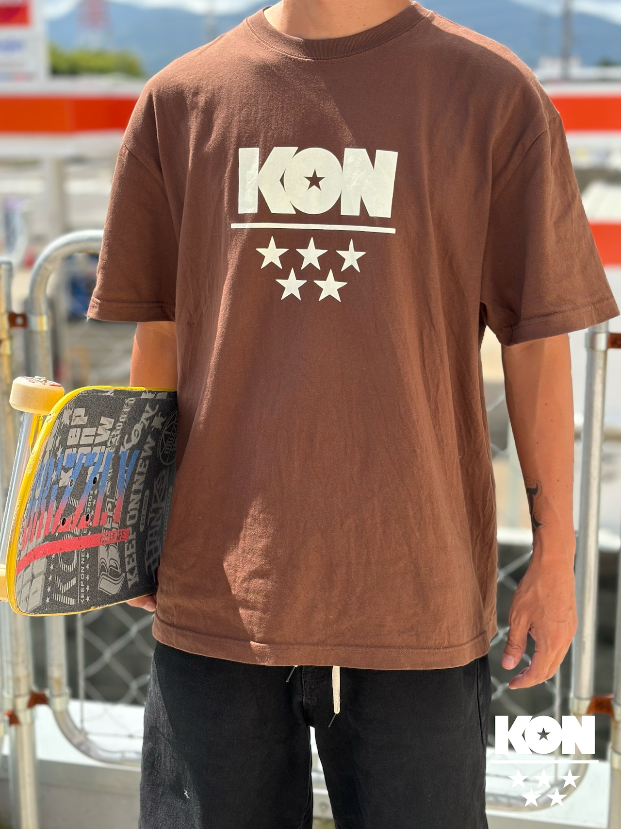 KON. FIVE STAR T-shirts