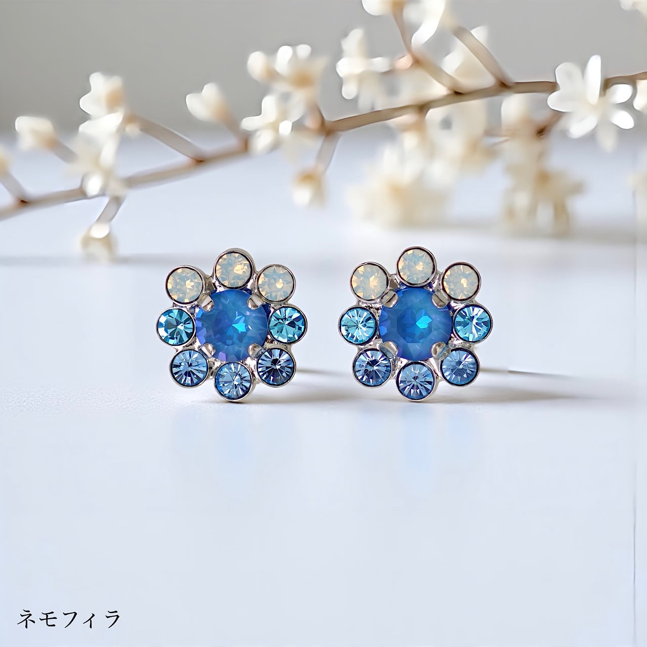 小花ピアス | MAKI NUMOTO (マキ ヌモト) ｜コスチュームジュエリー