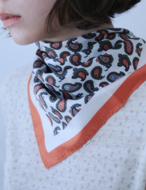 SELECT SCARF｜Orange Mini Paisley