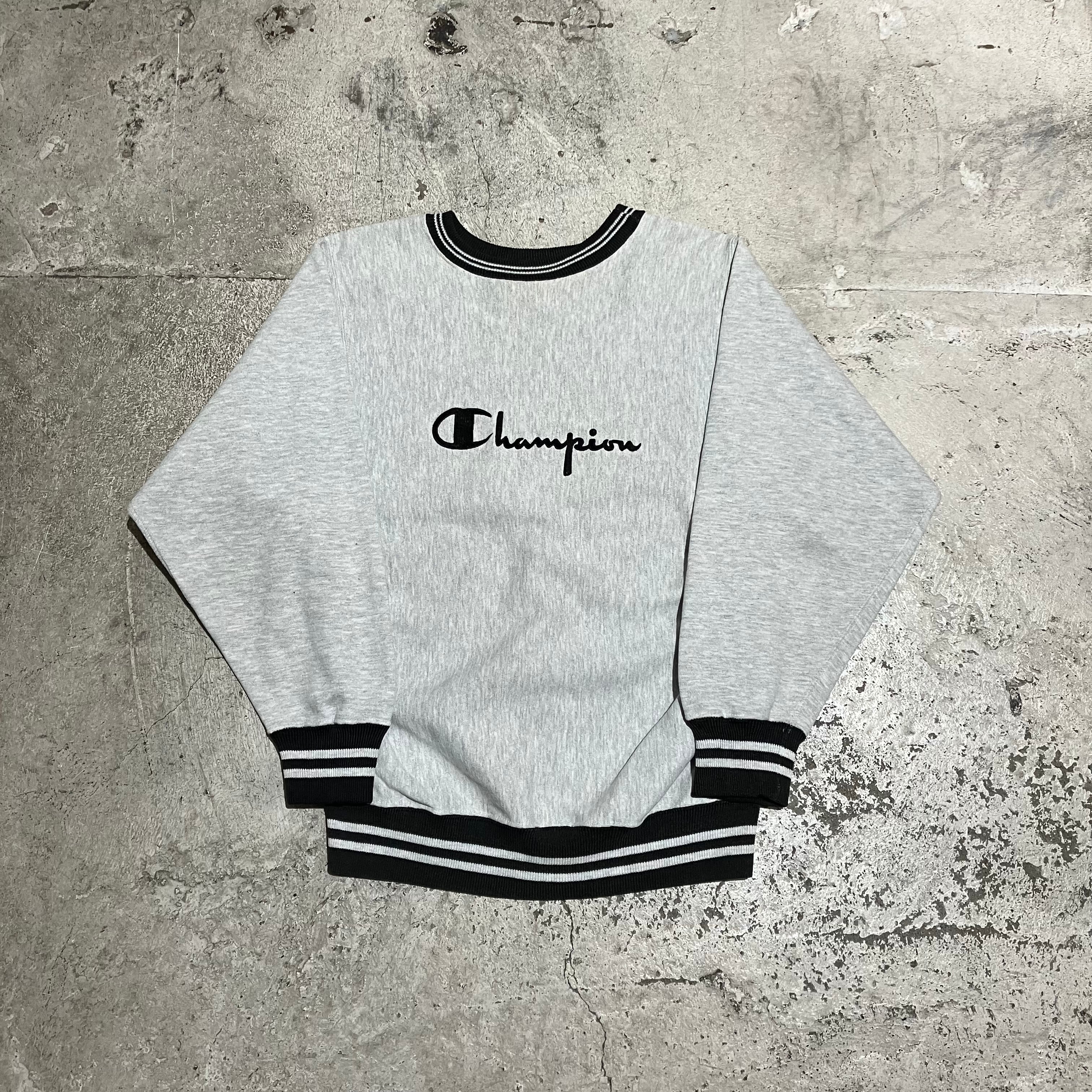 値下げ】デッドストック Champion リバースウィーブ 刺繍ロゴ M