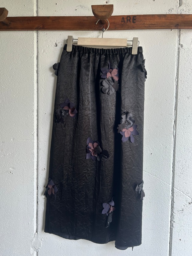 PONTI  floral applique detail skirt