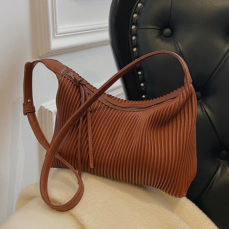 オータムウィンター 秋物 冬物 ハンドバッグ メッセンジャーバッグ Tiancai_Wing_Bag17735145355