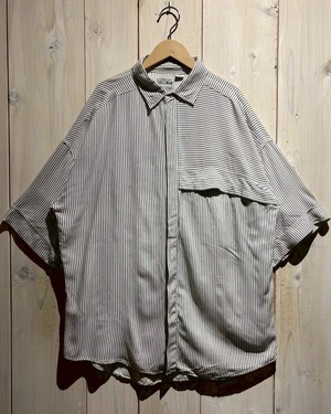 【a.k.a.C.a.k.a vintage】Sharp Stripe Pattern Vintage S/S Shirt