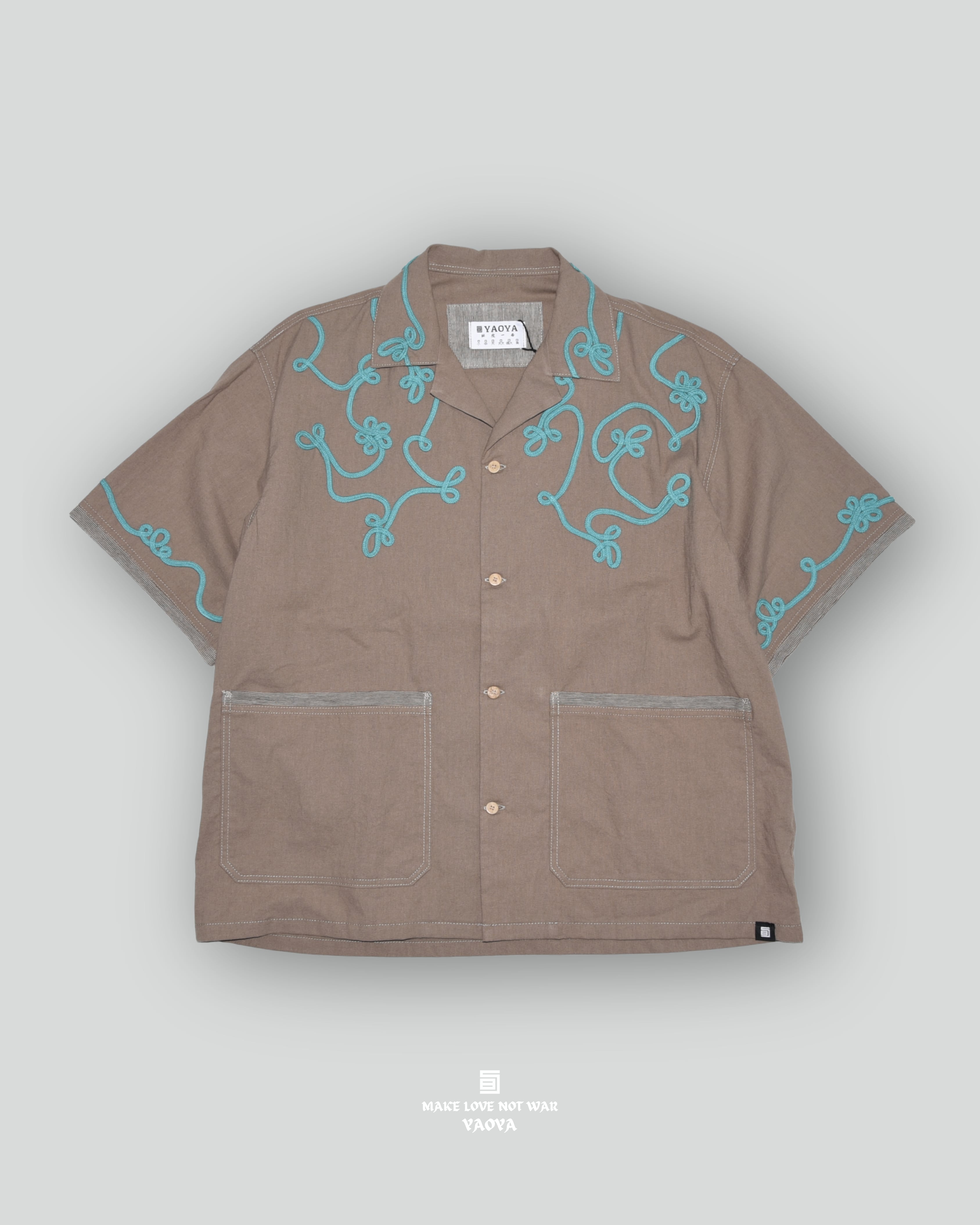 25 DUSTY BROWN X LIGHT BLUE FLORAL SHORT-SLEEVED SHIRT