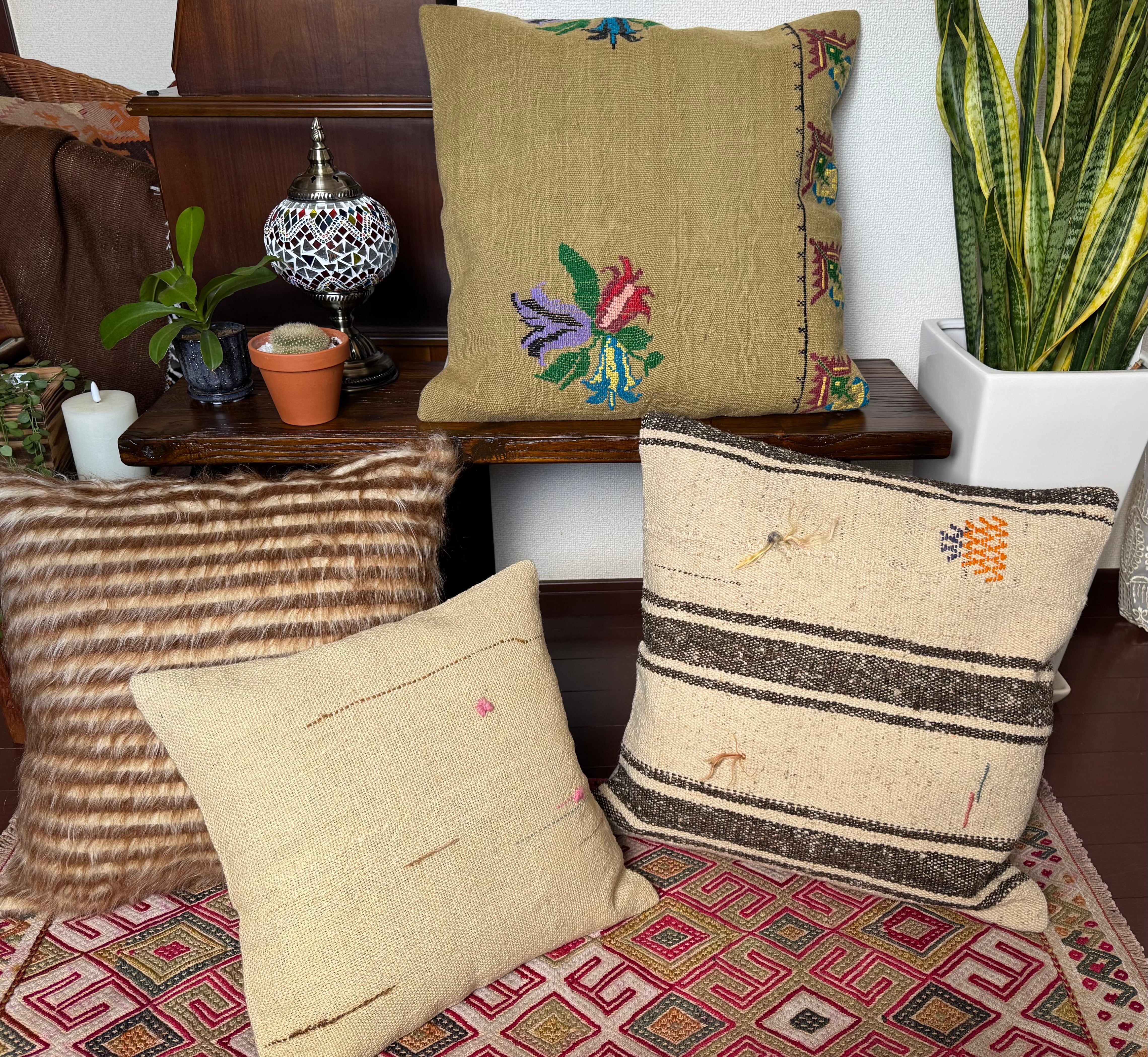 No.042 Vintage Konya Obruk kilim pillow case Ribbon | aile.vintage