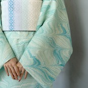 「淼淼　〜ピーコック崩し柄〜セオアルファ〜浴衣・夏着物・単衣