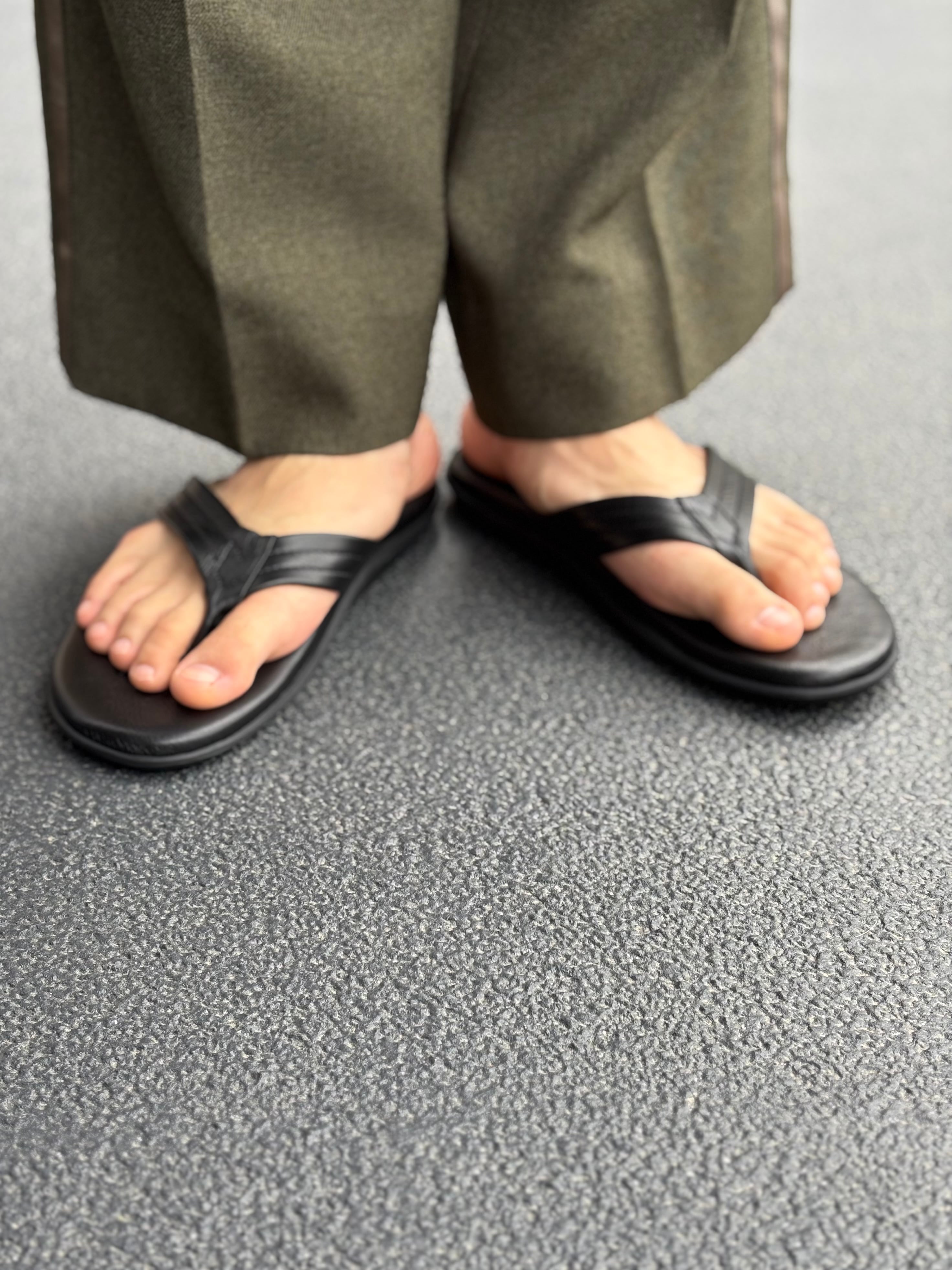 ISLAND SLIPPER【PB202 / ATRAS BLACK (SMOOTH LEATHER)】 | LARGE LAB