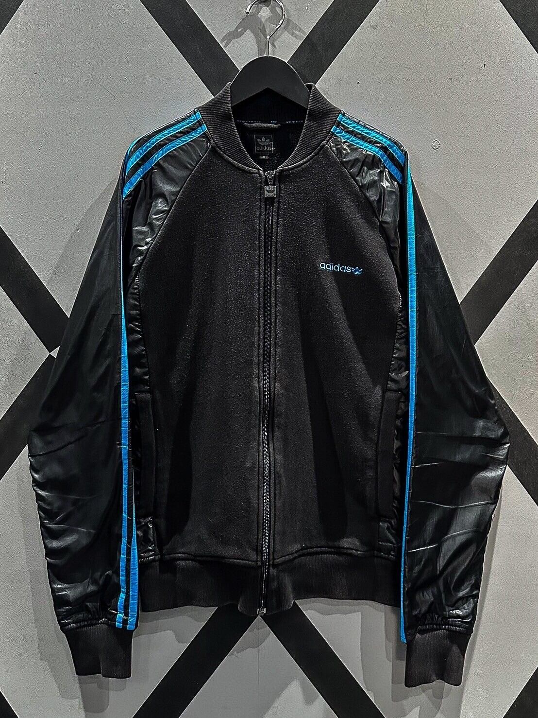 X VINTAGE】