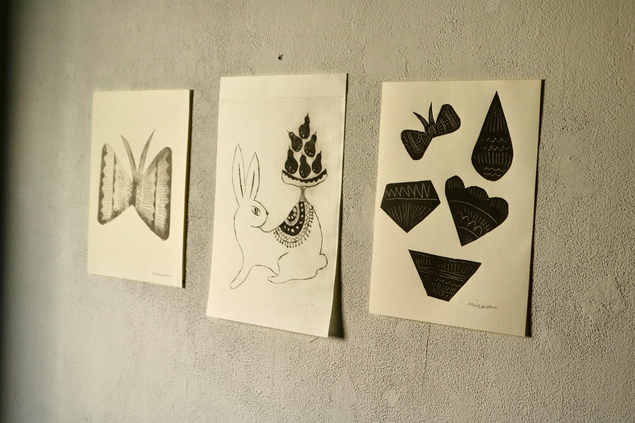 こばやしみさをさん／紙版画「うさぎ」