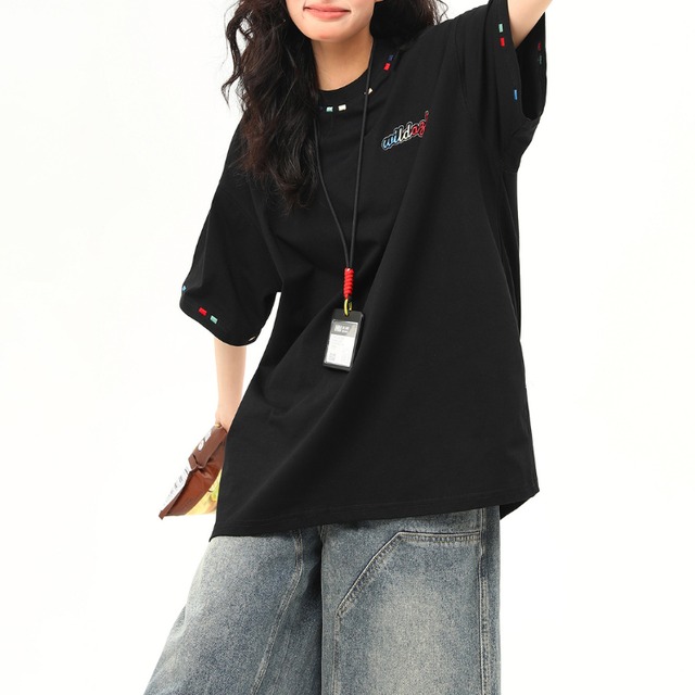 colorful embroidered short-sleeved tee　カラフル刺繍デザイン半袖ティー　J1187