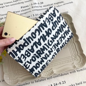 NEW！病院行くのにひとまとめケース（英字）