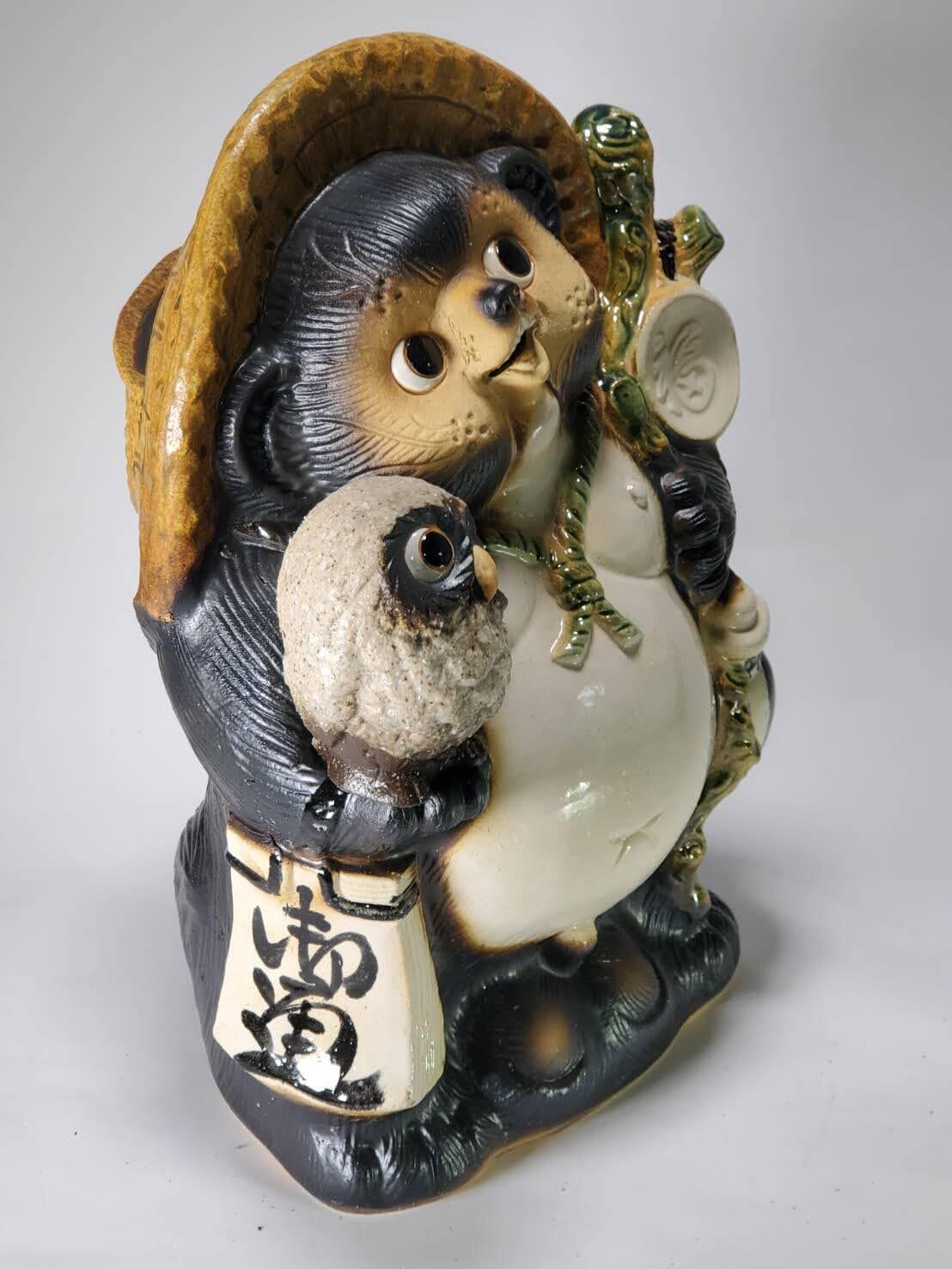 信楽焼　壺型千段傘立＆　狸とふくろうのセット 信楽焼 壺型千段傘立＆ 狸とふくろうのセット 信楽焼 壺型