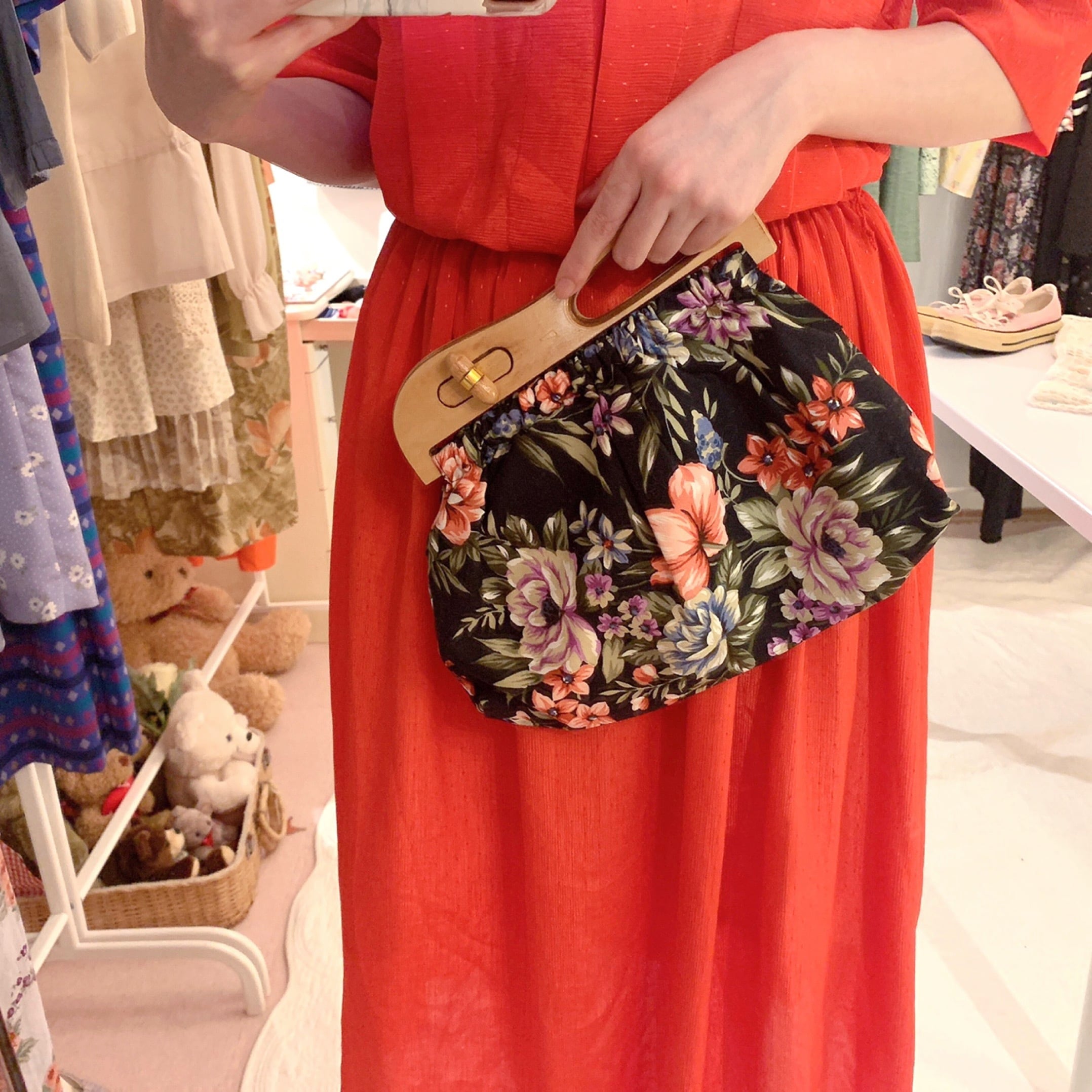 wood flower hand bag