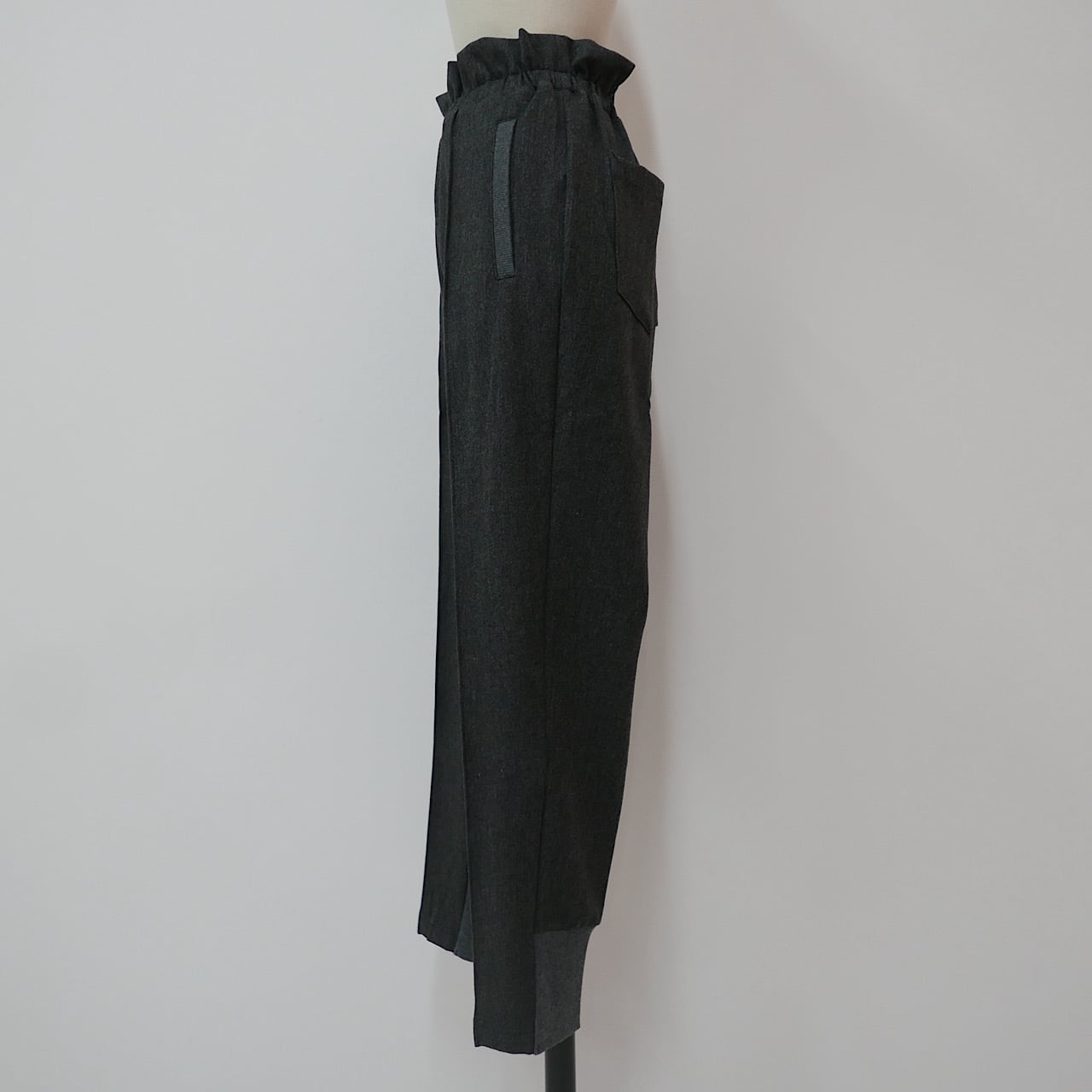 スラックスイージーパンツ(チャコールグレー) | LINKABLE