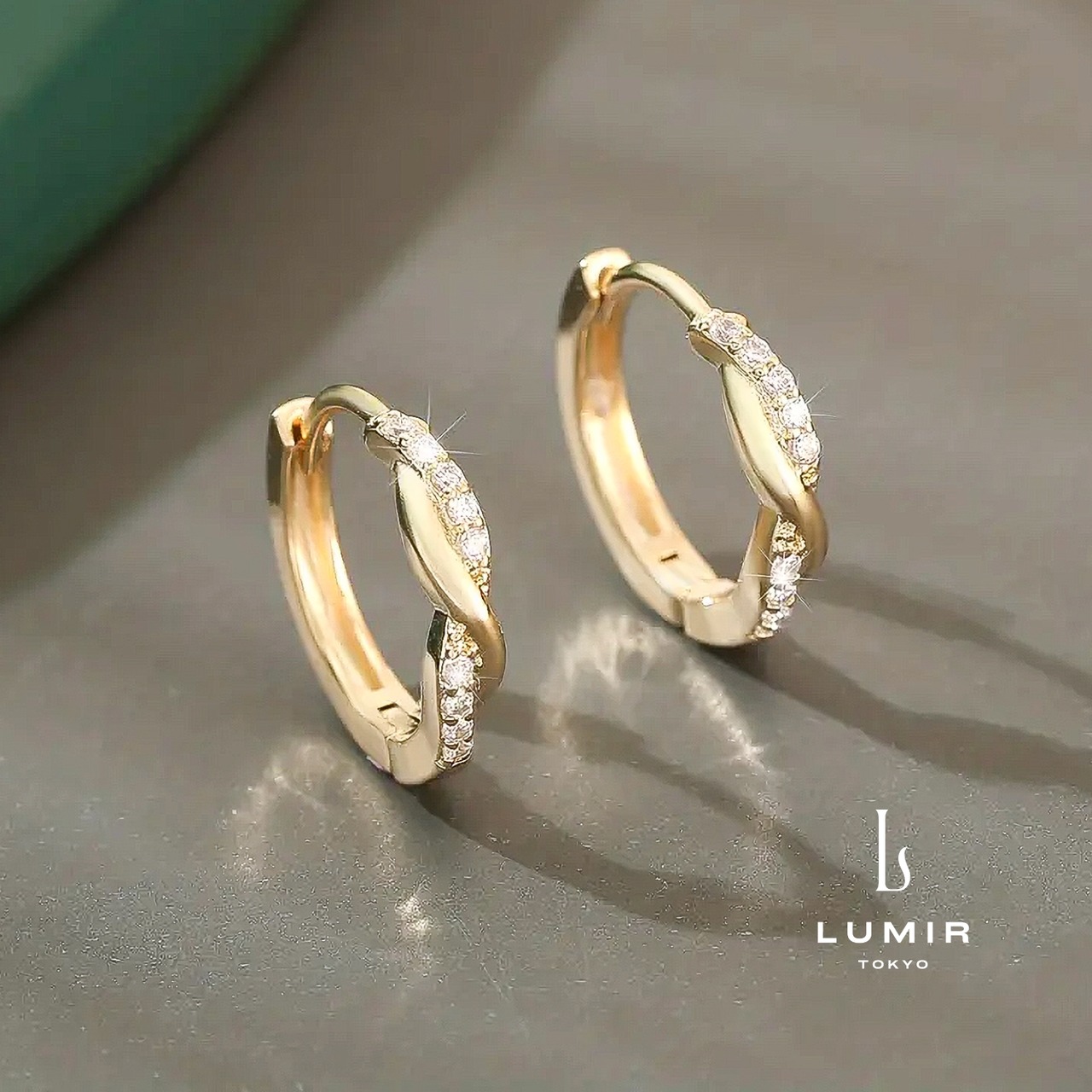 【数量限定アイテム】リュクスツイストジルコニアピアス