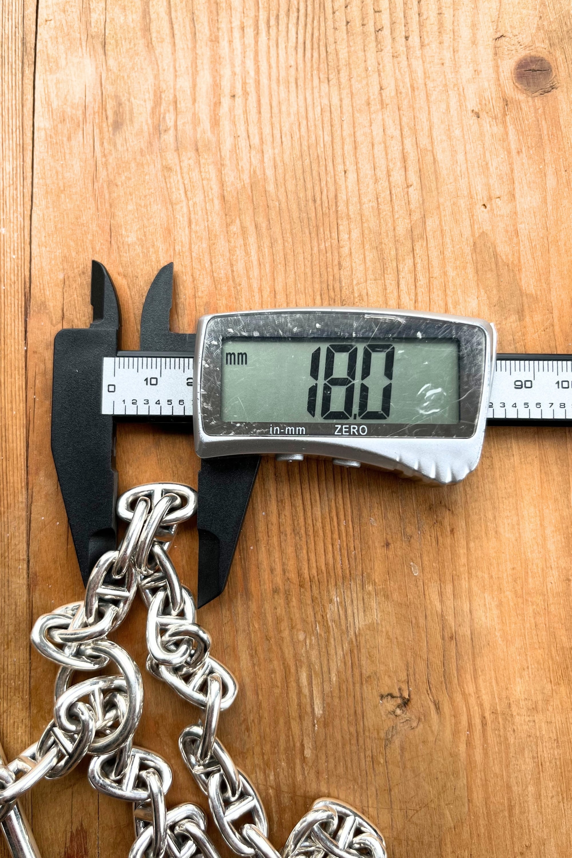 アンカー チェーンネックレス