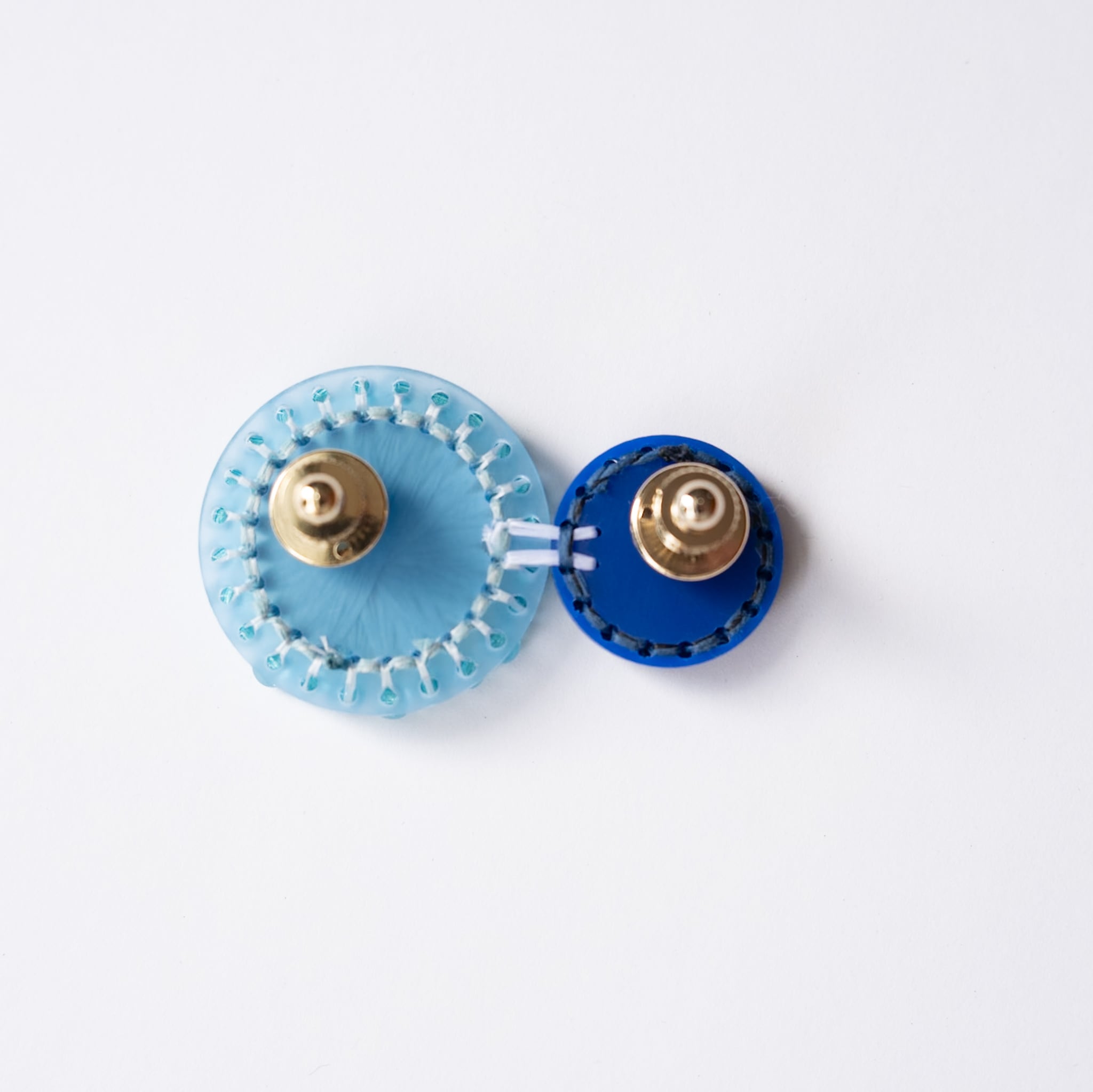Φ30+Φ20 connect brooch [04]