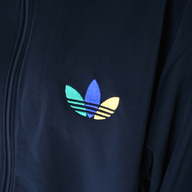 "adidas" 3-color logo mark and sleeve line track jacket