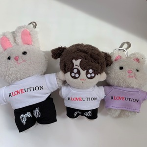 『LoveTシャツ』ゴールデン　ジョングク　ラパン　ぬいぐるみ　着せ替え　洋服　ちびぬい　ぬい活　ぬいちゃん　バンタン　JUNGKOOK　グクトゥギ　ラパン　人間　ぬいぐるみ