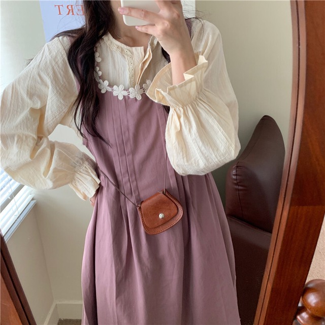 【着用レビュー 】ジャンパースカート レディース スカート ワンピース ミモレ丈 長袖 ラウンドネック フレア Aライン ゆったり 刺繍 リボン ハイウエスト かわいい 大人可愛い きれいめ シンプル カジュアル 清楚 フェミニン おしゃれ お嬢様 ナチュラル ラブリー キュート ガーリー ルーズ レトロ 抜け感 無地 小花 学生 通学 デート お出かけ 女子会 散歩 カフェ巡り 送料無料 フリーサイズ パープル 春 秋 冬 10代 20代 30代 韓国系 普段使い 体型カバー 楽ちん モテ