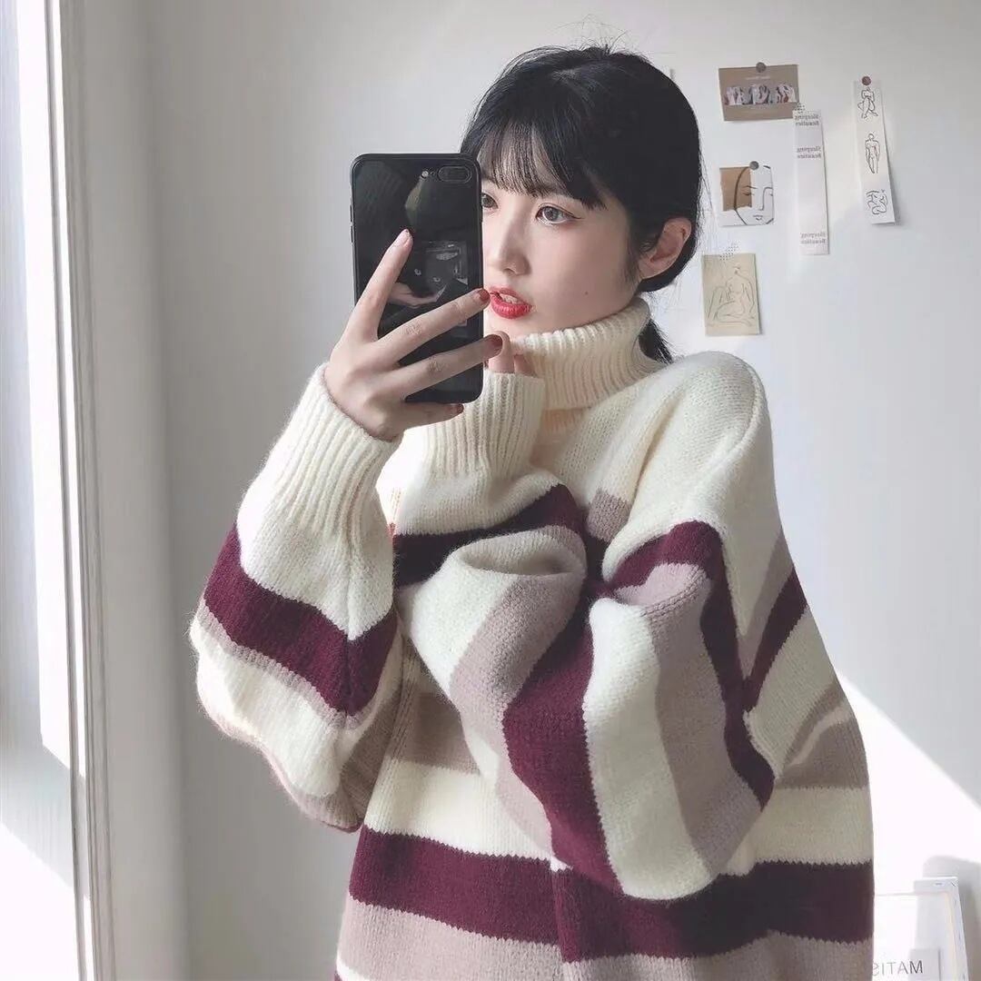 【新作】【送料無料】 秋冬の韓国風タートルネックストライプルーズセーター、女子学生用、怠惰なスタイルのプルオーバー、スリムで多用途なセータージャケット 0319342407358