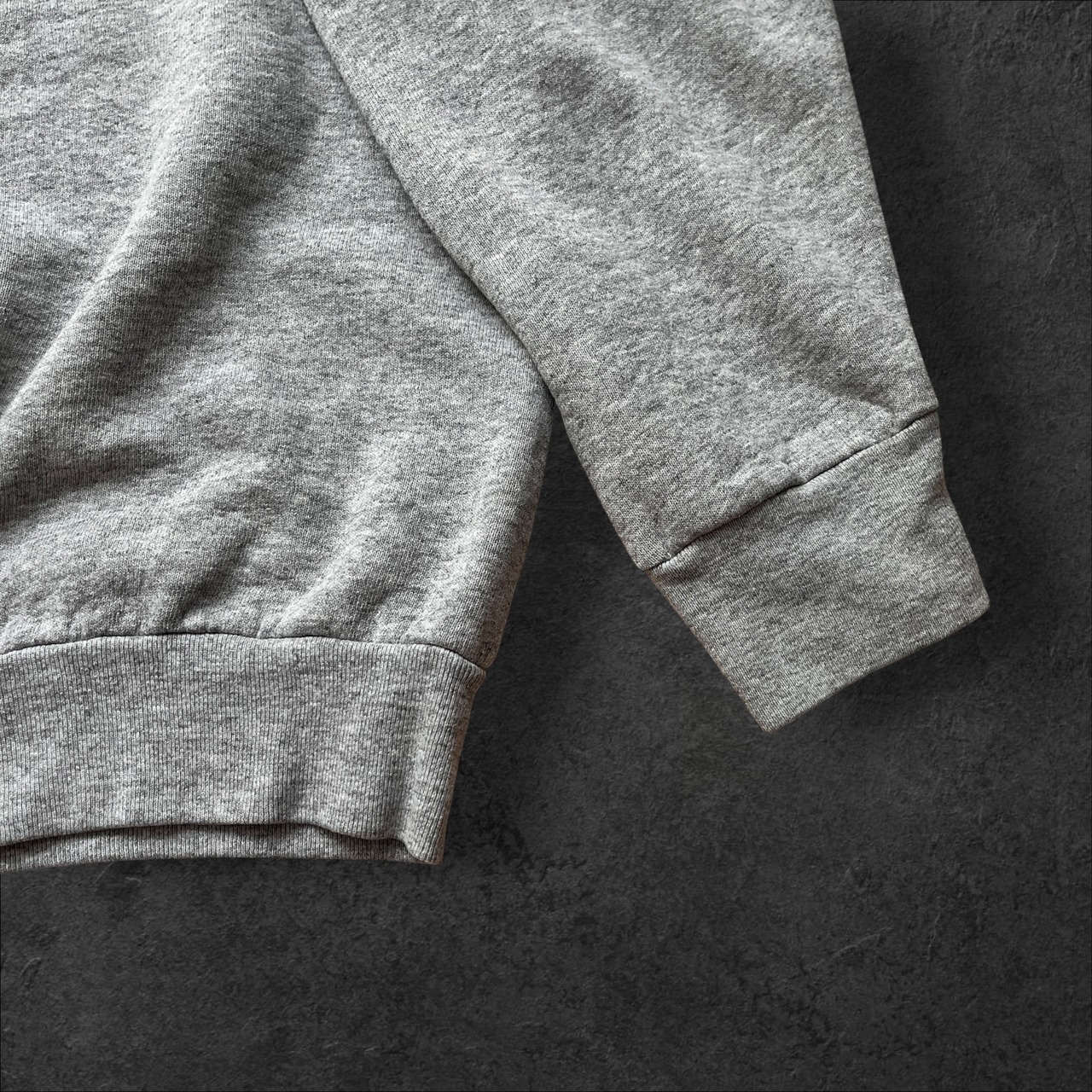 Fruit of the Loom Plain Raglan Sweatshirt Gray L