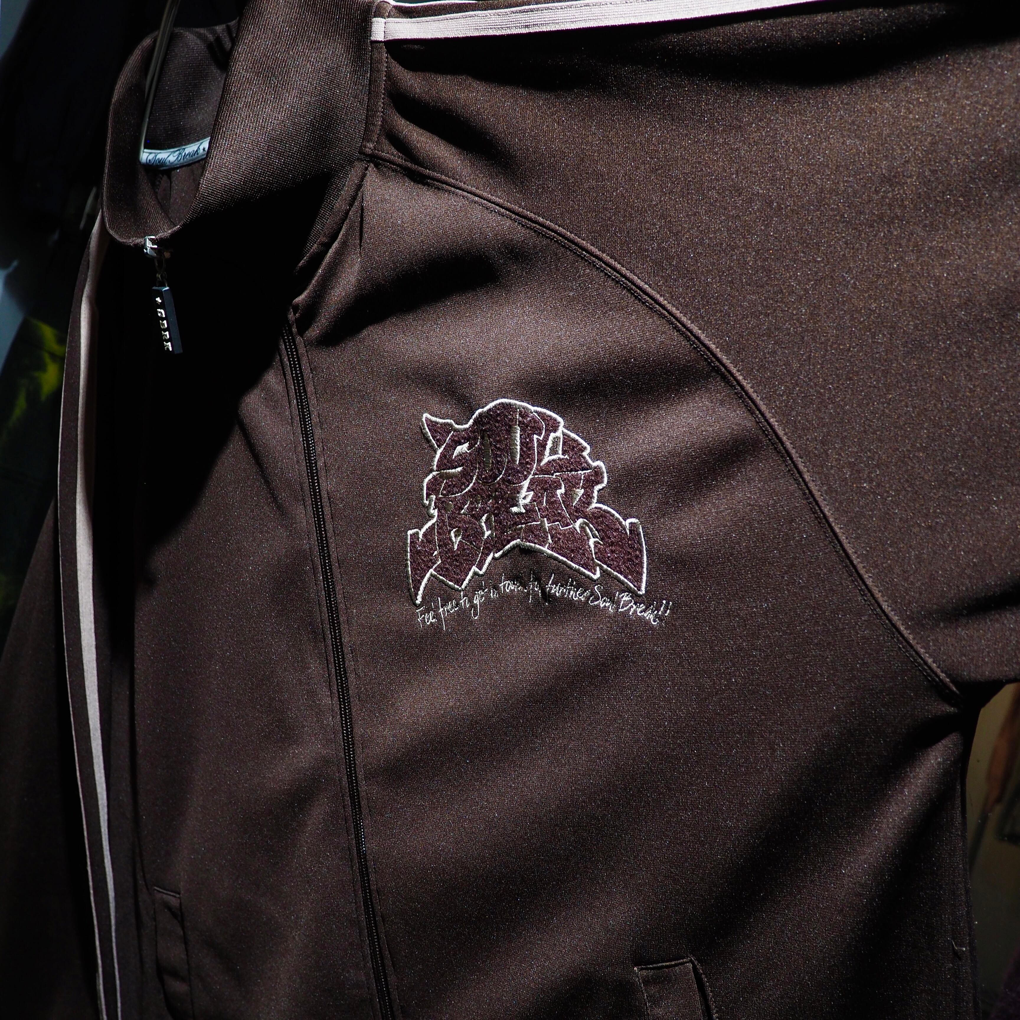 2000s ” Street culture ” Embbossed Design track jacket