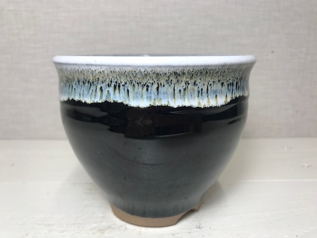 オリジナル陶器鉢　天日わら灰釉