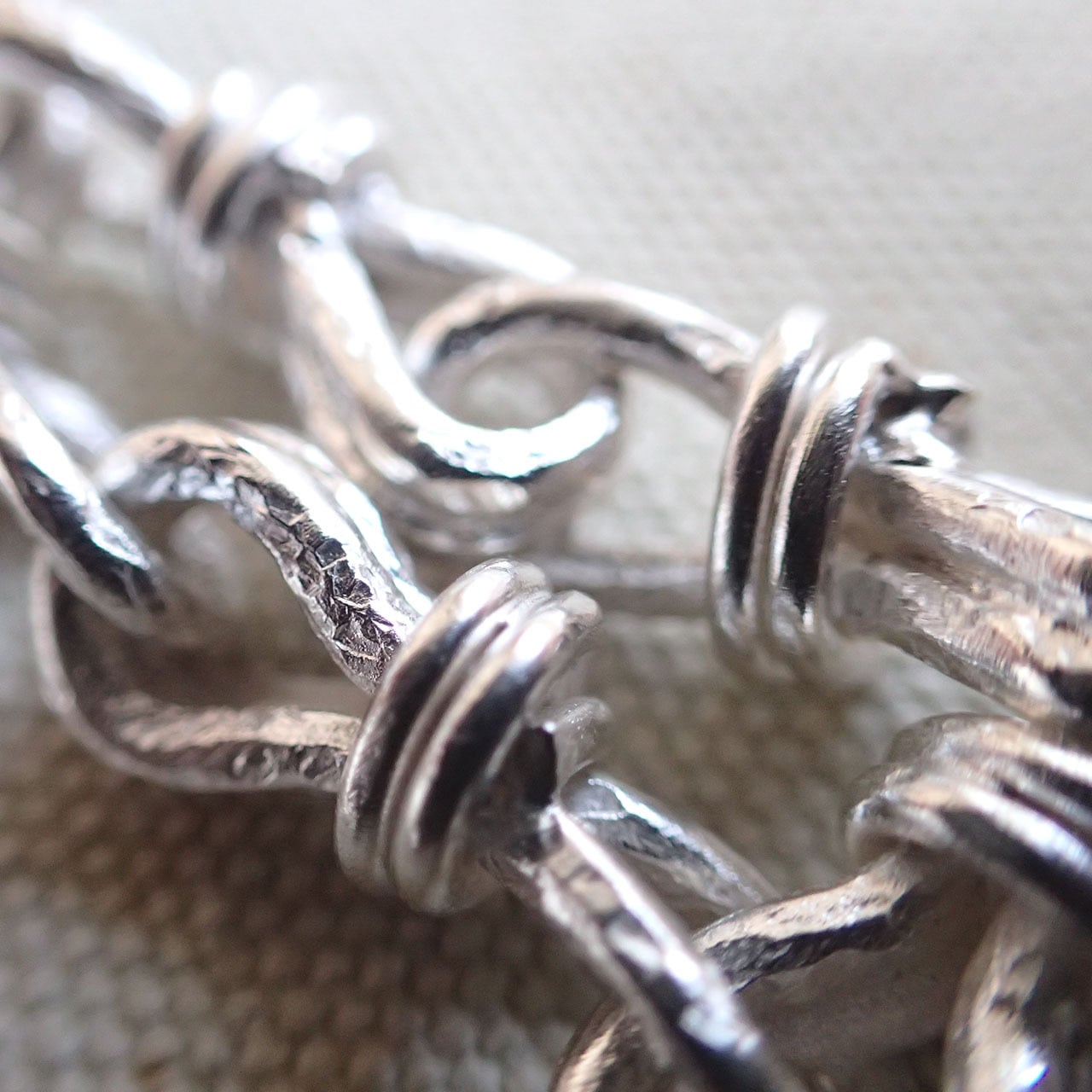 Tie Chain Bracelet | MANANAS/マナナス