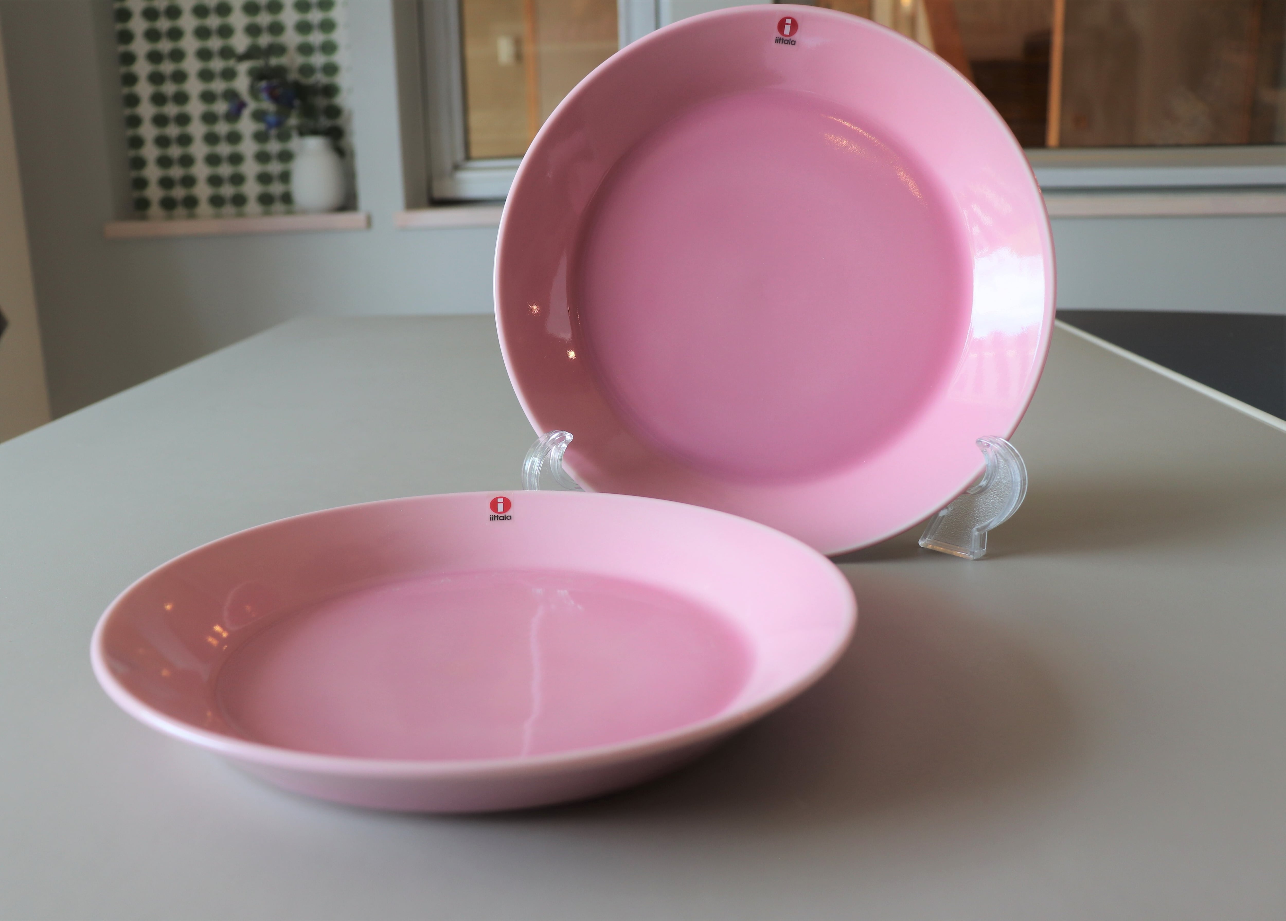 イッタラ ティーマ 21㎝ プレート ローズ