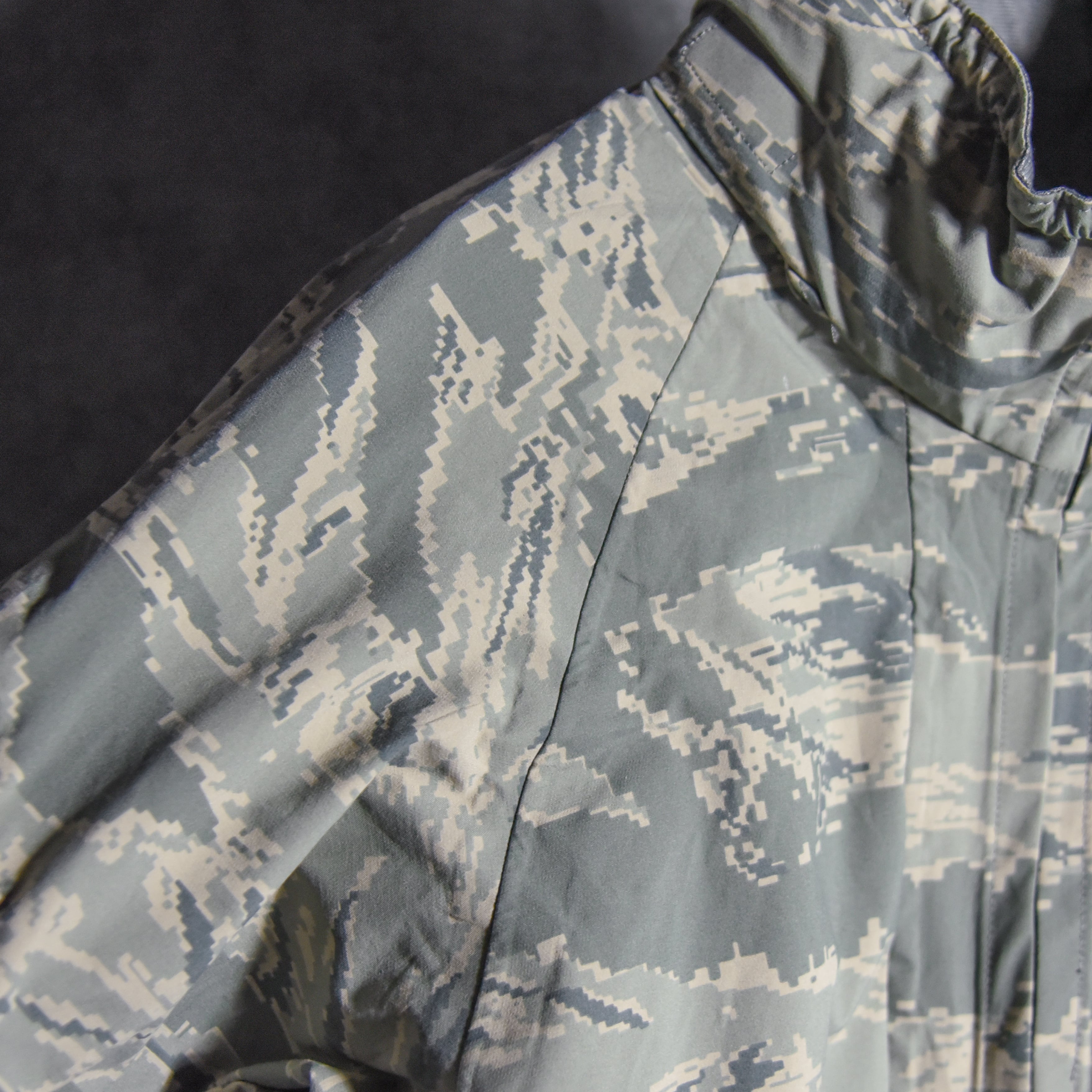 US AIR FORCE APECS ABU GORE-TEX PARKA デジタルタイガーカモ