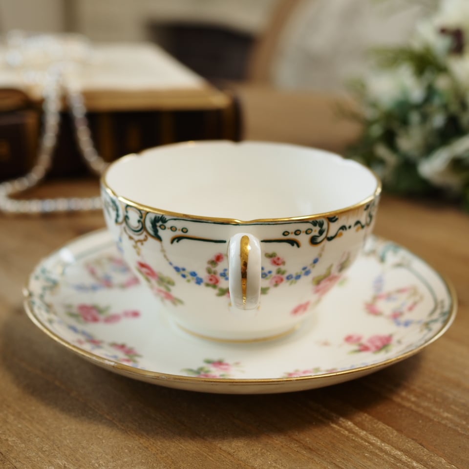 英国ミントンminton 薔薇と小花のガーランドが素敵なカップ＆ソーサーB