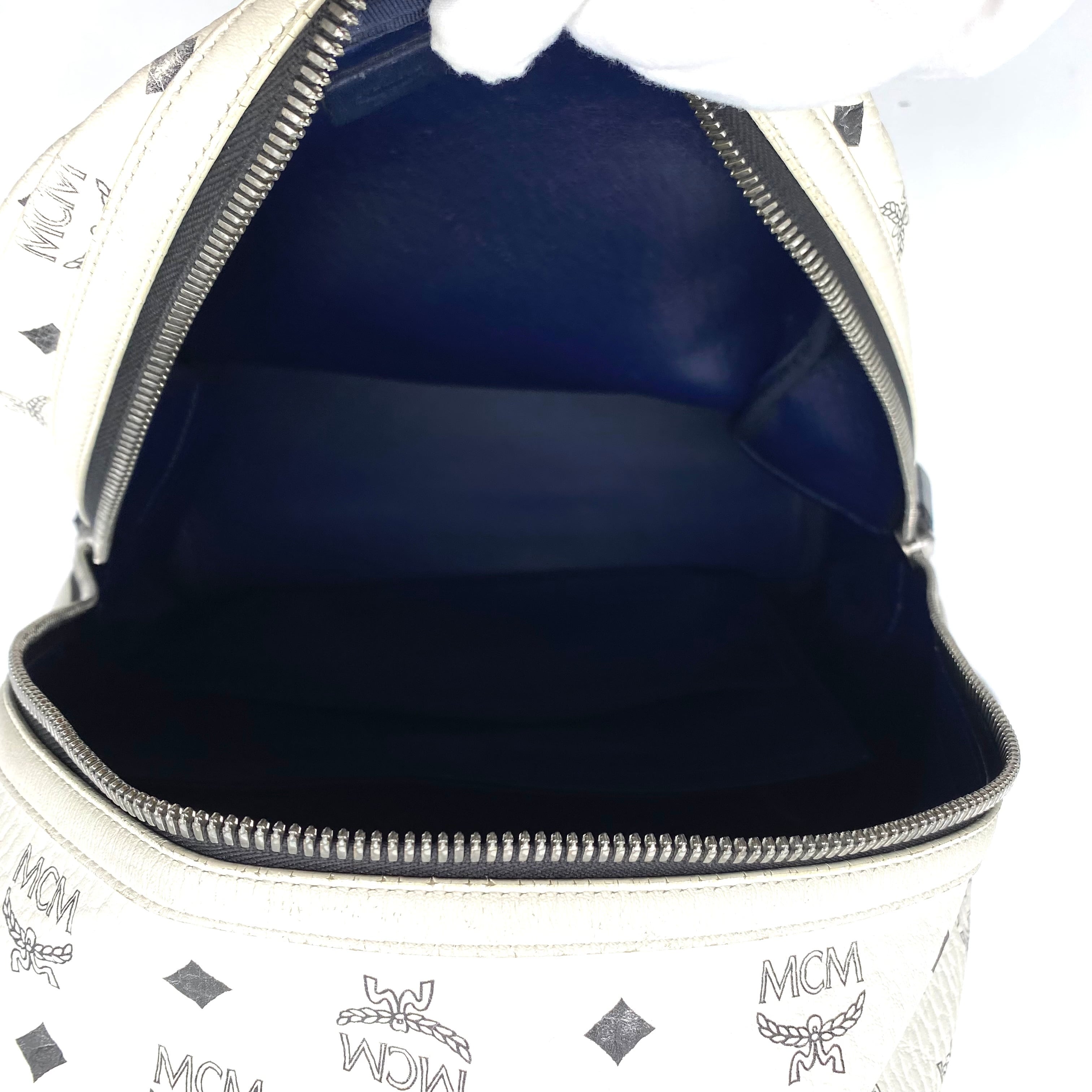 MCM Visetos Backpack White Medium / エムシーエム ヴィセトス バック