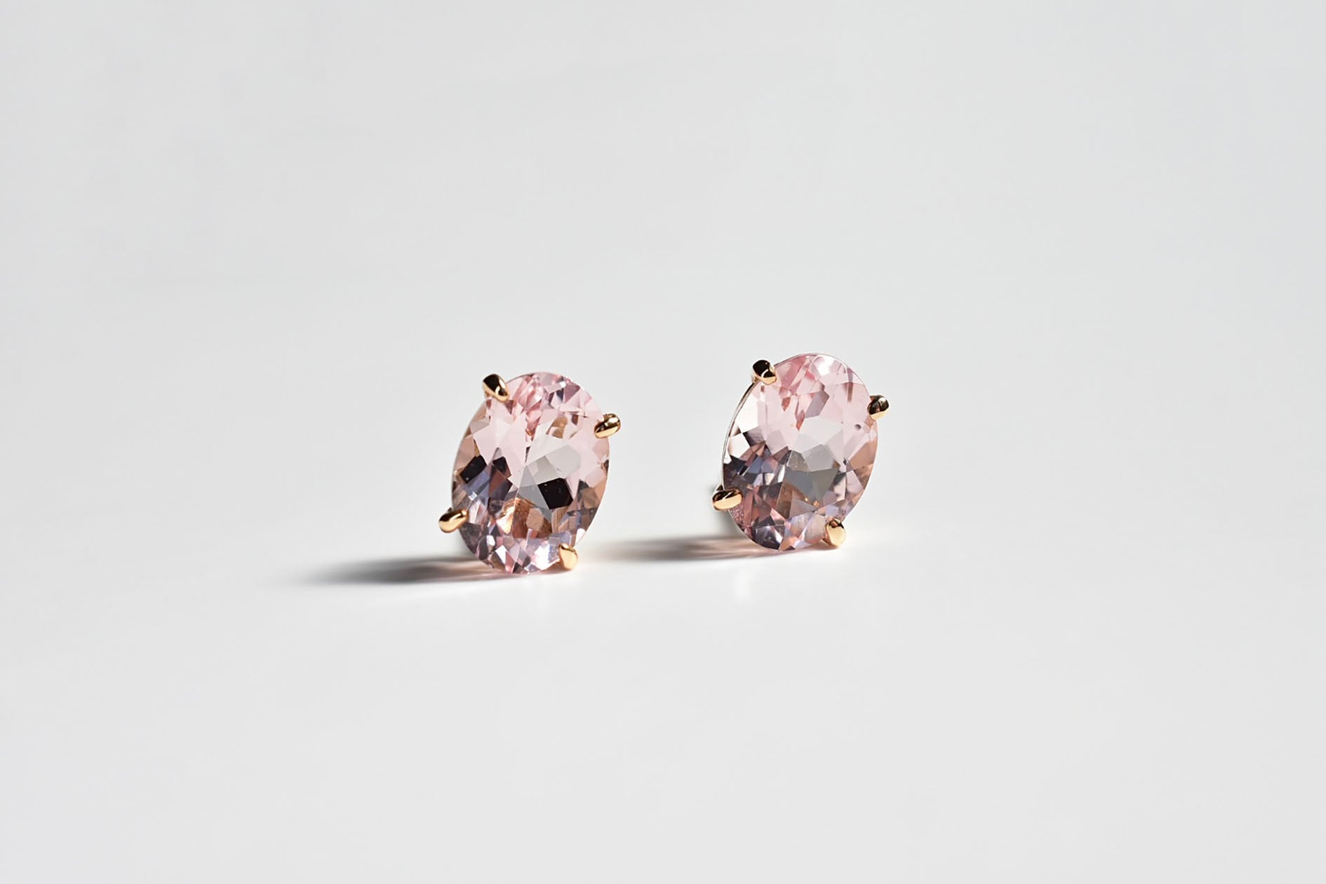 モルガナイト ピアス 1.18ct , 1.26ct / K18PG