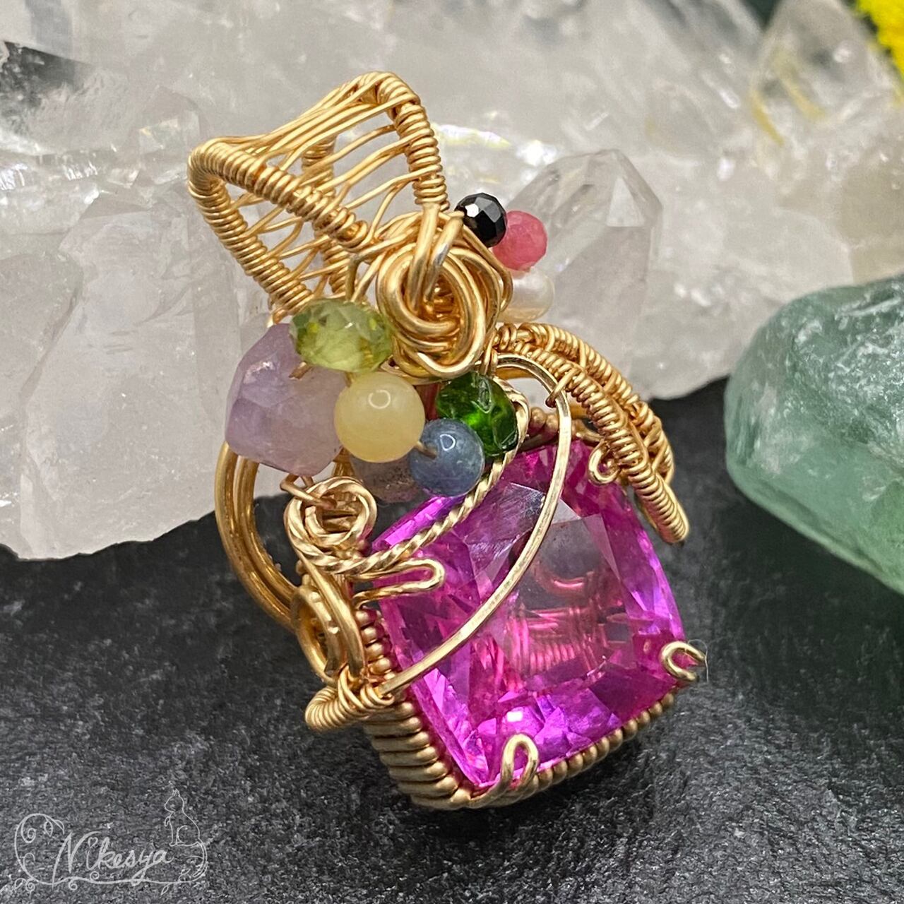 アクセサリー ルビー ピンクサファイア ペンダントトップ ワイヤー