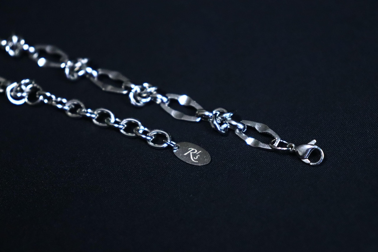 Struct Tie Chain Bracelet
