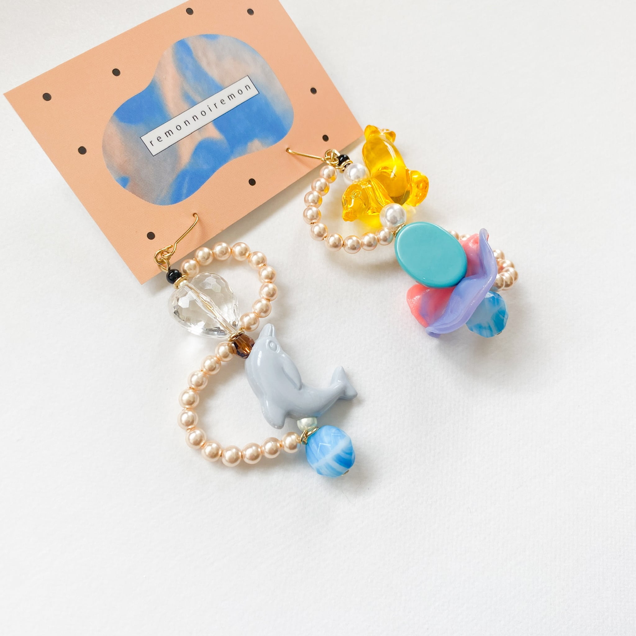 くねくねピアス/イヤリング