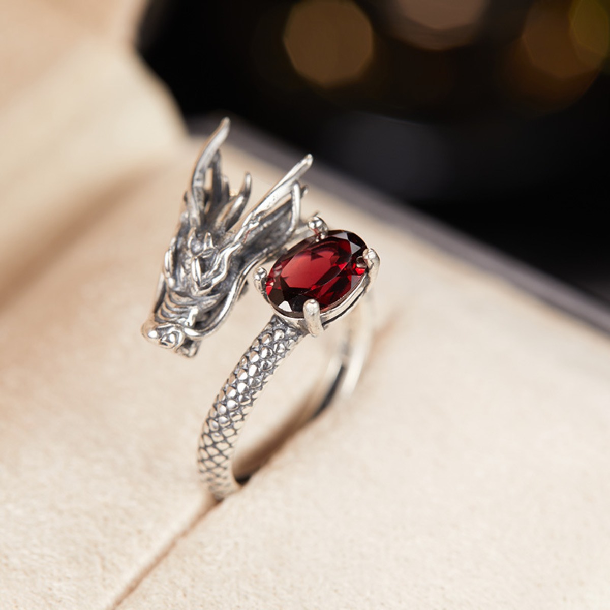ドラゴン S925シルバー・天然宝石リング | H₂O シルバーアクセサリーの 