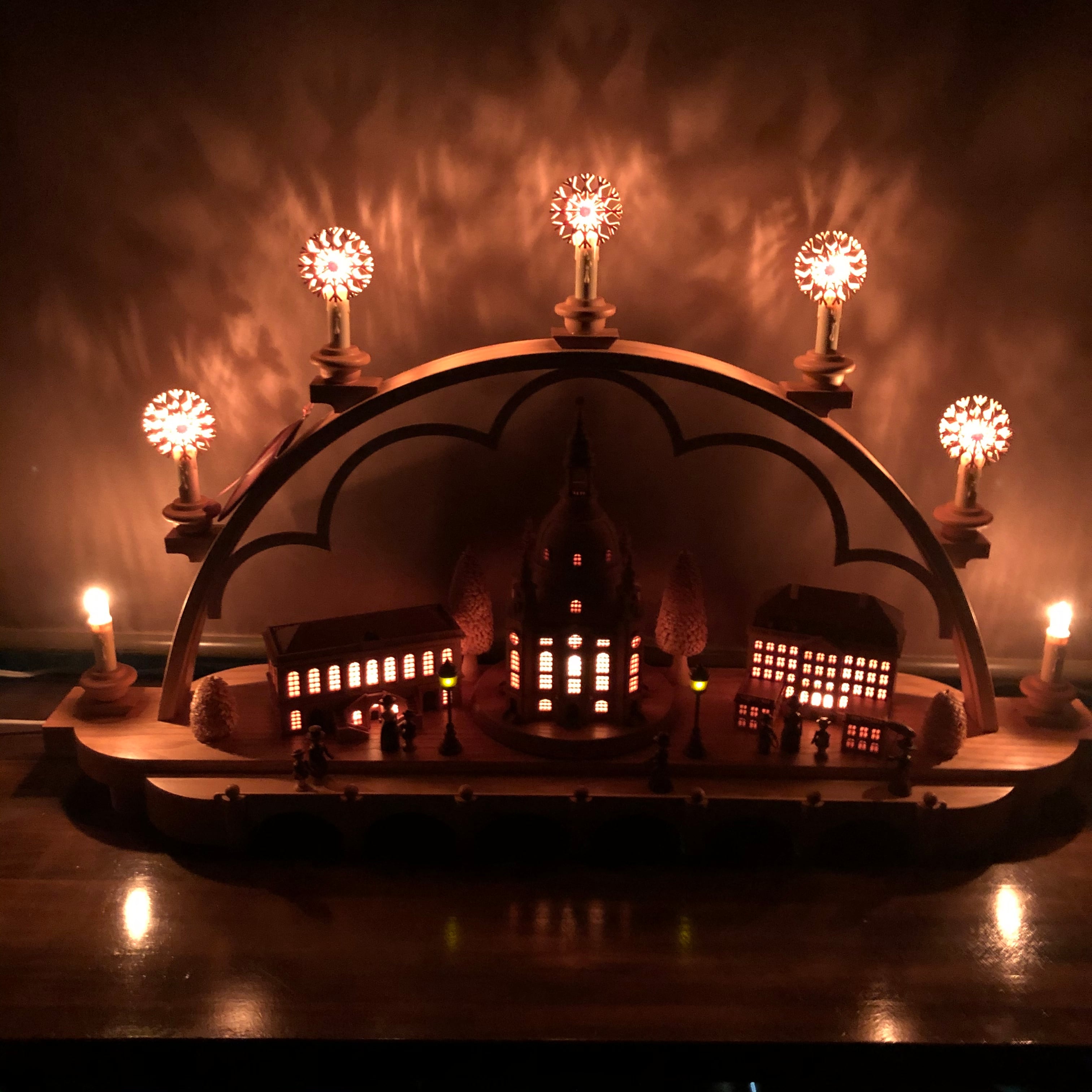 ドイツ ミューラー社 シュビップボーゲン キャンドルアーチ クリスマス飾り 木のおもちゃ カルテット / シュビップボーゲン(アーチ型