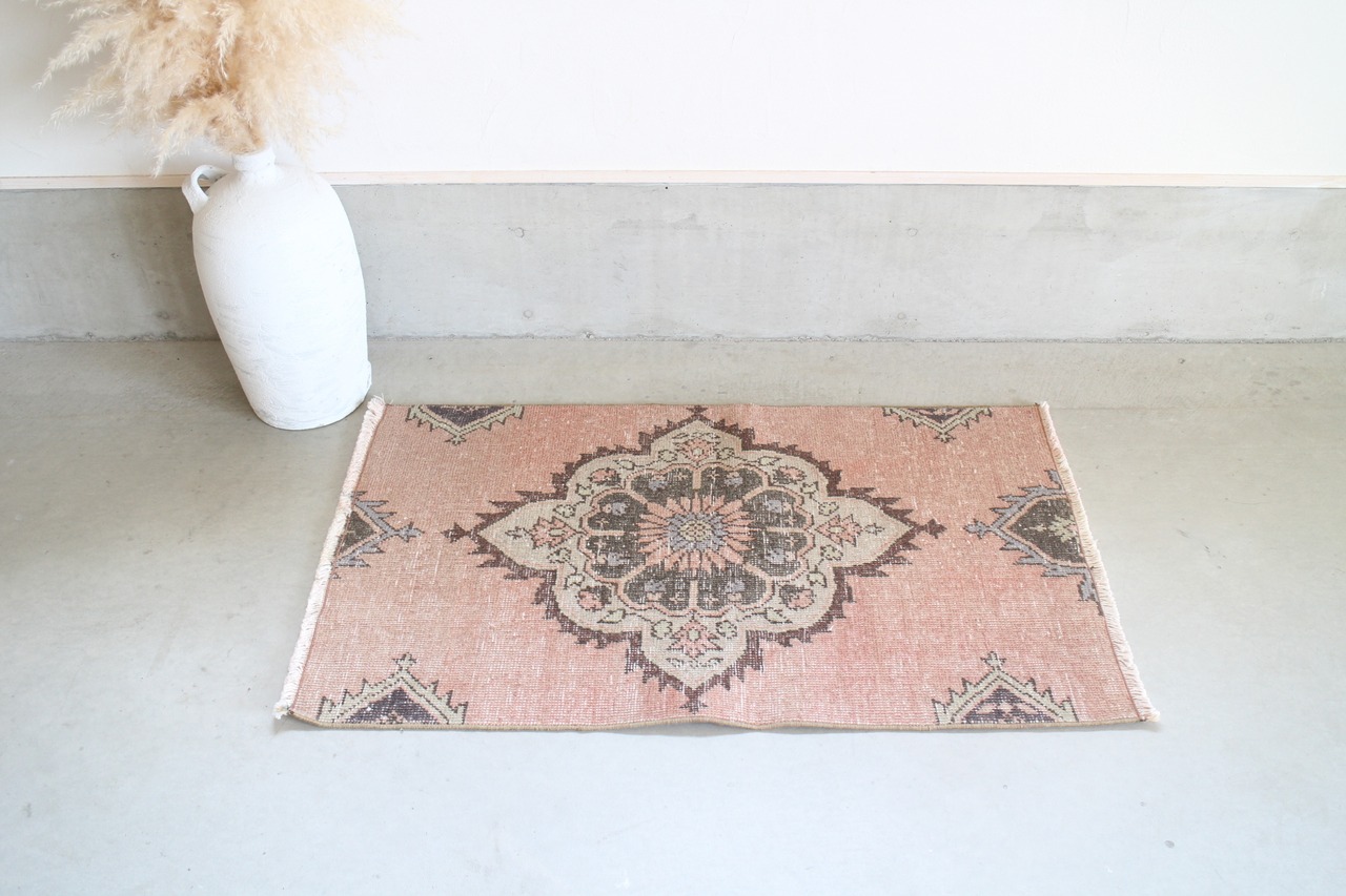 Turkish rug  103×61cm No269