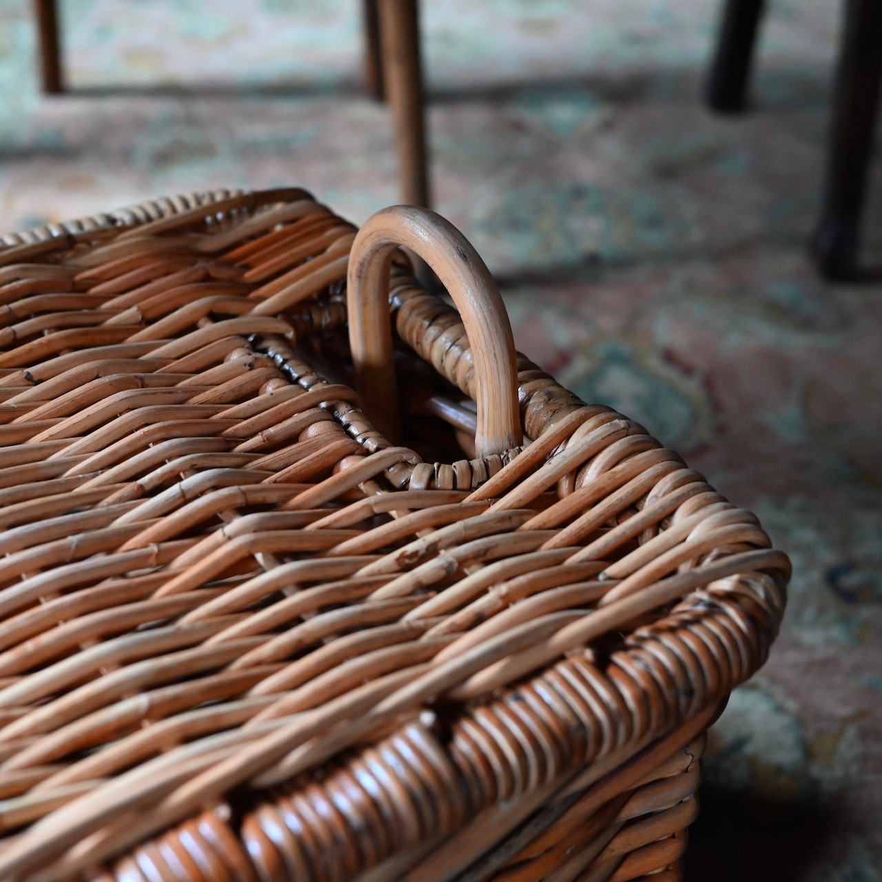 ストックバスケット〈ラタン・籐・カゴ・収納・おもちゃ箱 〉111242