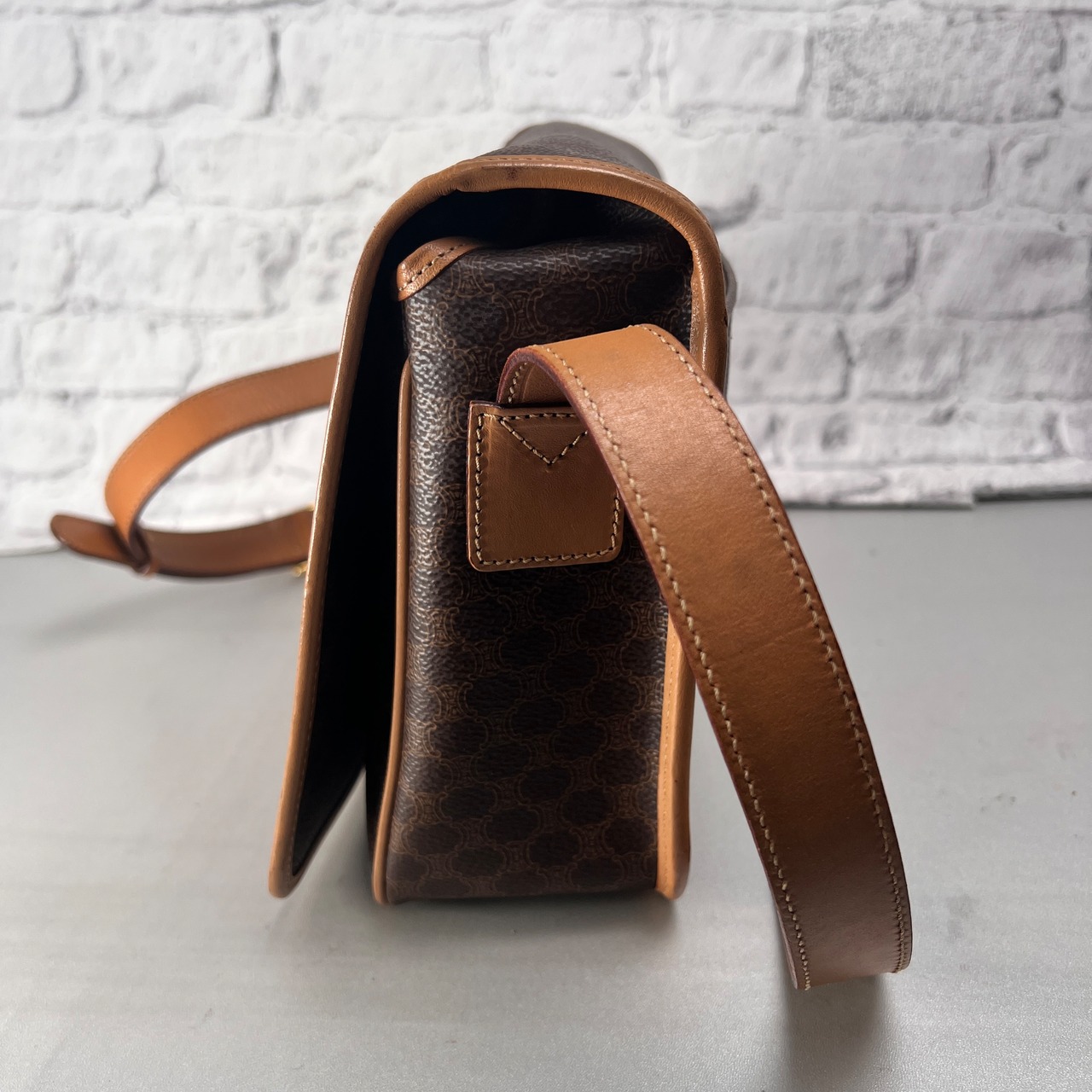 CELINE セリーヌ マカダム レザー ショルダーバッグ ブラウン A-14112