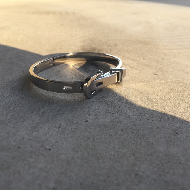 Belt bracelet