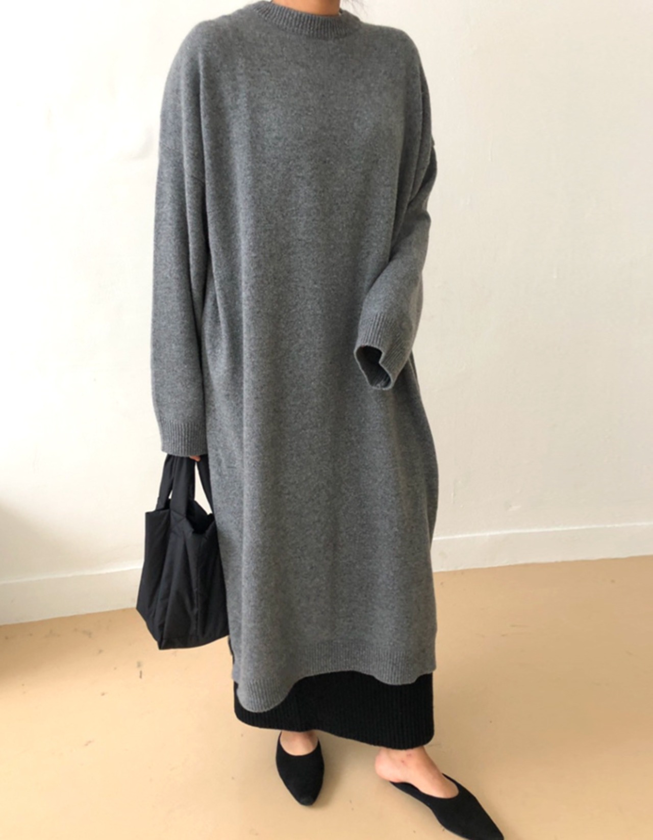 【23aw】Round-neck Wool Knit Ocepiece_2colorのみ