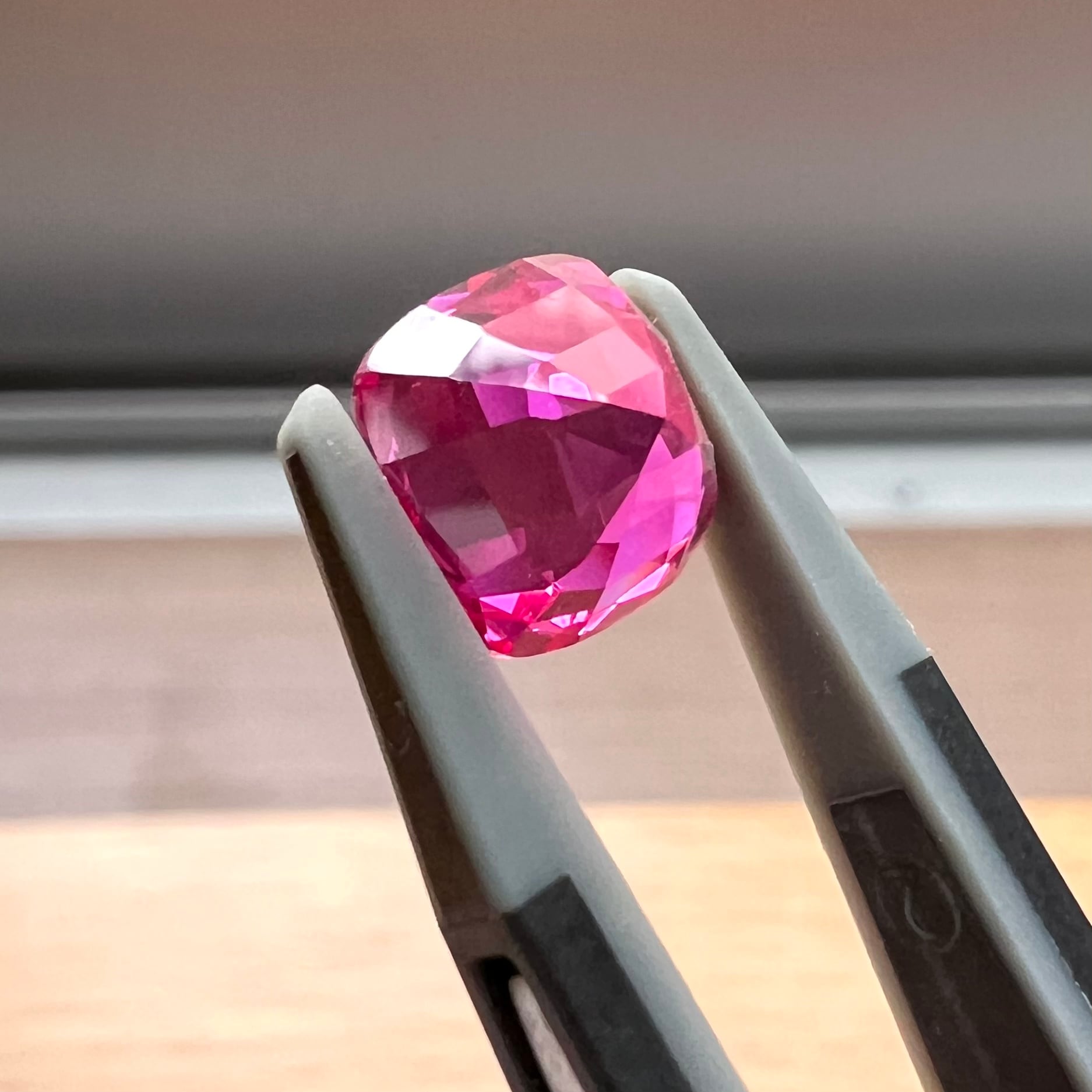 数量限定価格!! 再結晶 ピンクサファイア オールドマインカット ルース