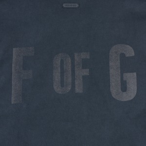 【FEAR OF GOD】"""FEAR OF GOD, F OF G"" LS TEE"