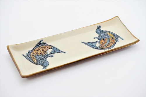 サンマ皿　魚紋