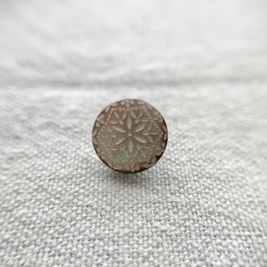 カッティングフラワー(茶蝶貝)13㎜